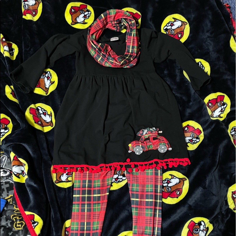 Young girls boutique style outfit